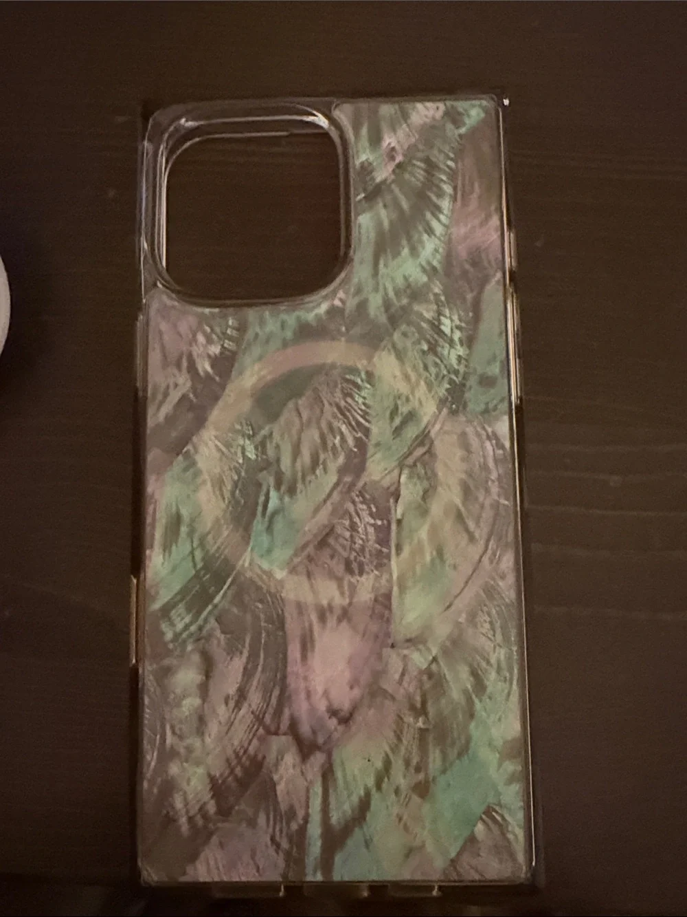 Flaunt brand case. Mother of pearl, iPhone 16?pro max.